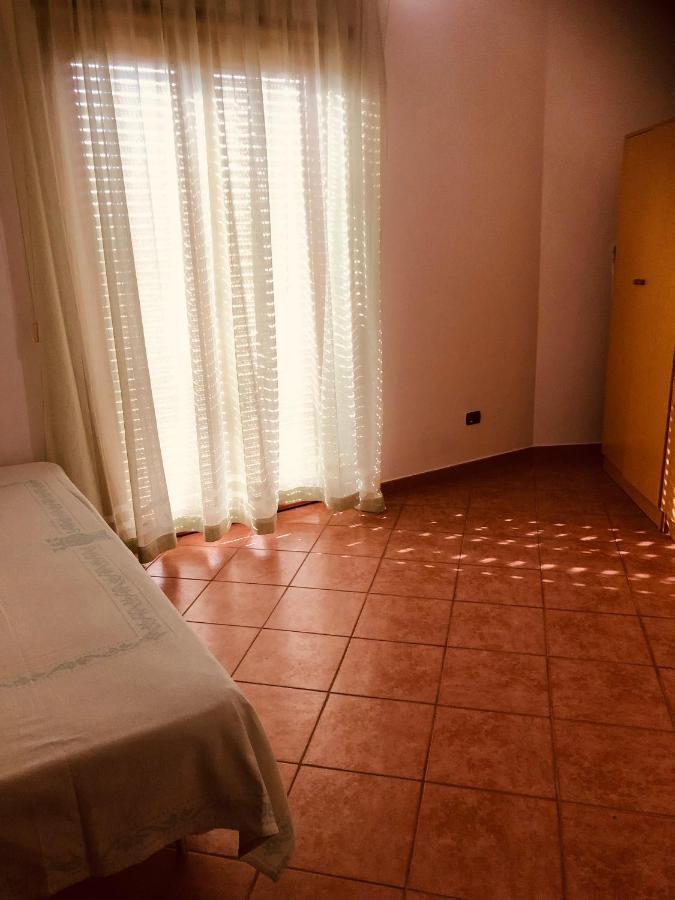Appartamento In Centro Tortolì Zewnętrze zdjęcie